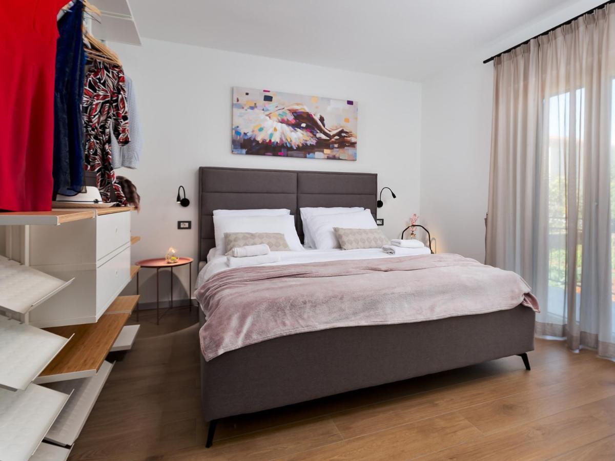 Luxury Apartment Vabriga Tar-Vabriga Екстер'єр фото