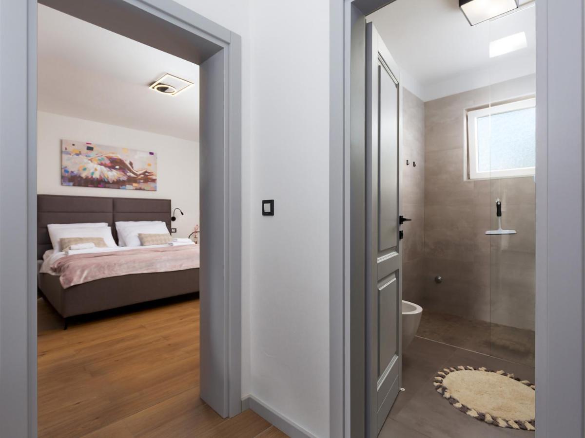 Luxury Apartment Vabriga Tar-Vabriga Екстер'єр фото